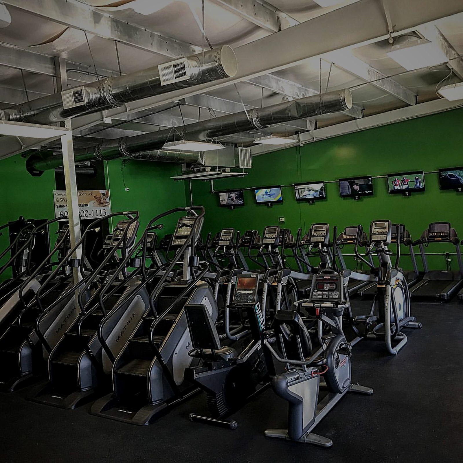 Cardio machines at Xtreme Fitness
